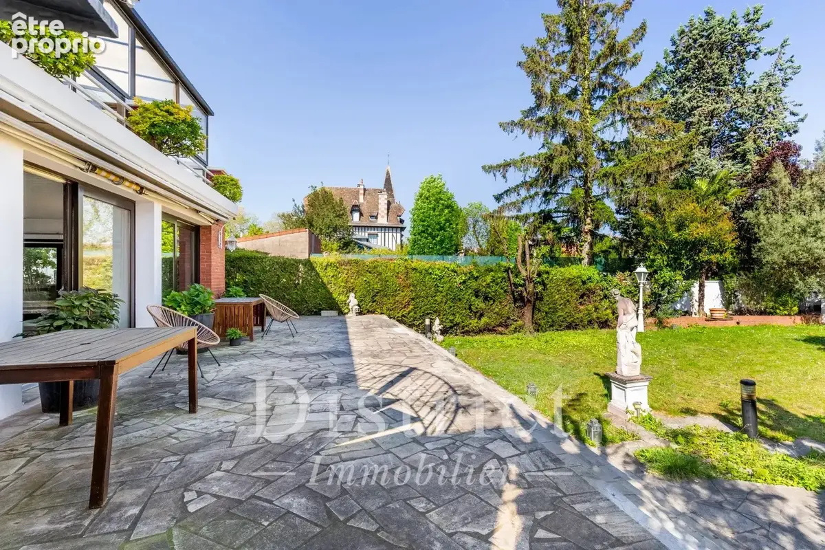 Belle propriété sur les bords de Marne. Maison de 432 m² sur 917 m² de terrain. - photo 24