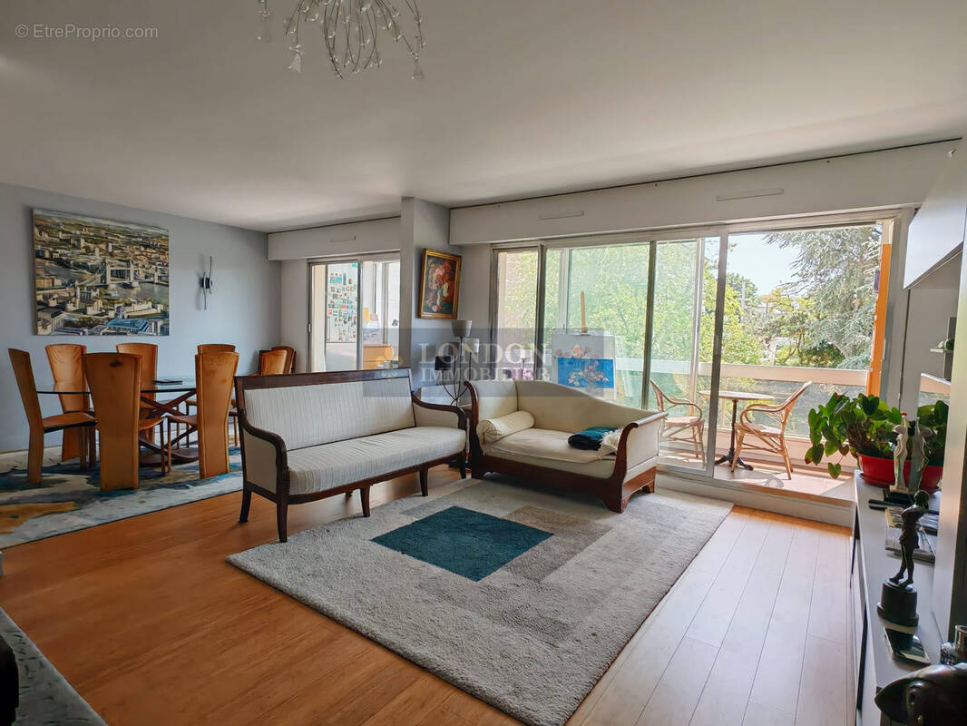 Appartement à VERSAILLES