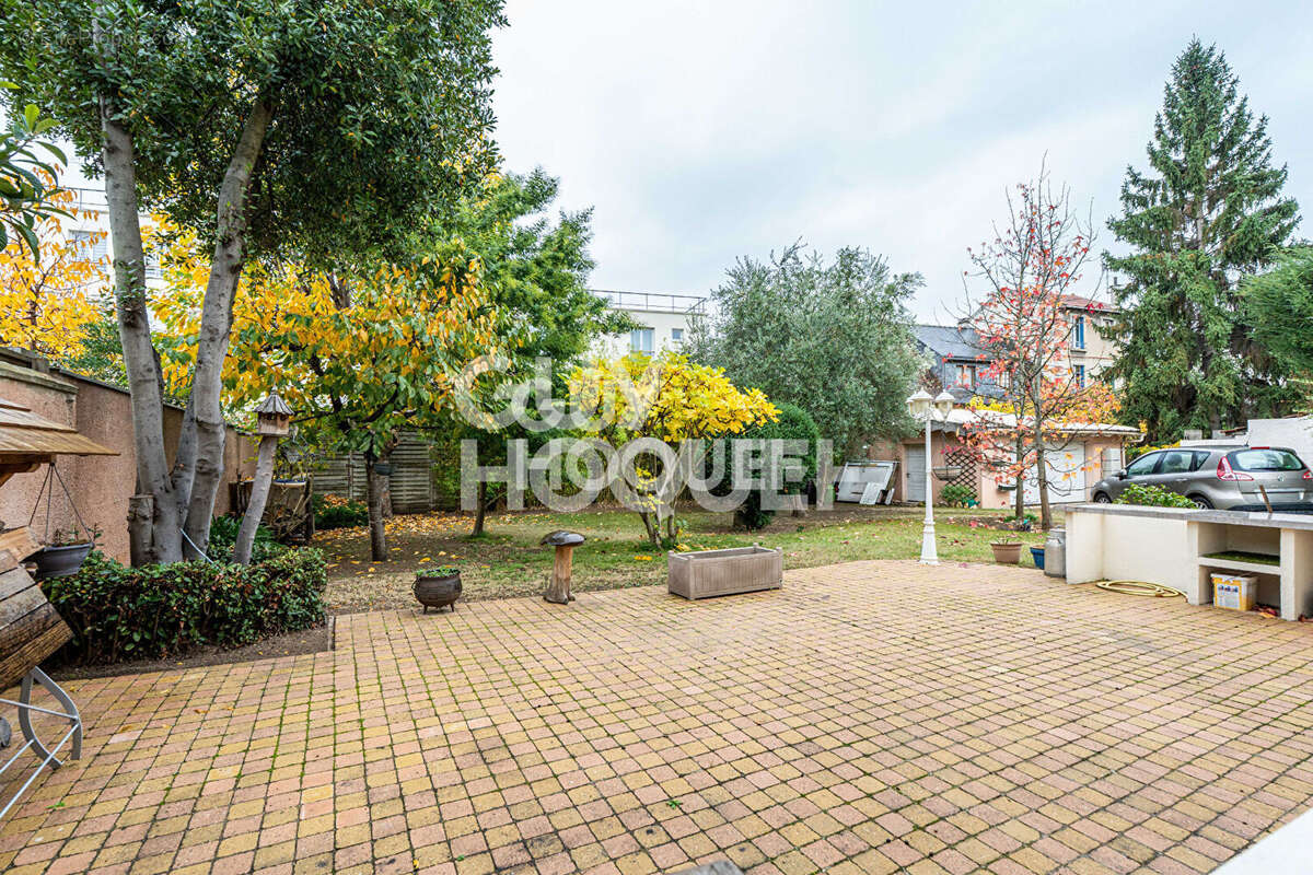 Maison à BOIS-COLOMBES