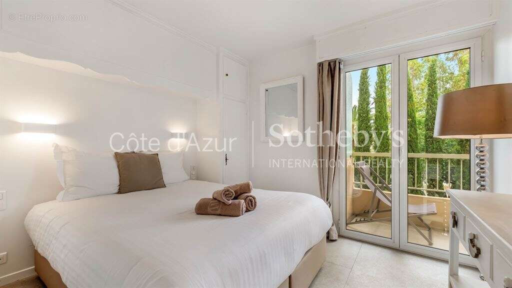 Appartement à SAINT-TROPEZ
