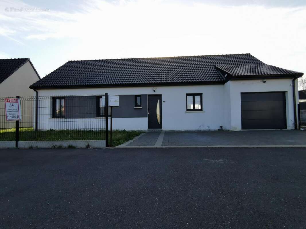 Maison à BIACHE-SAINT-VAAST