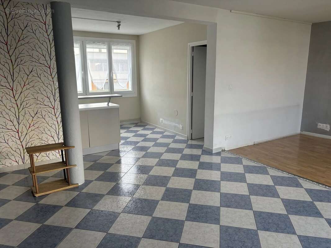 Appartement à SAINT-QUENTIN