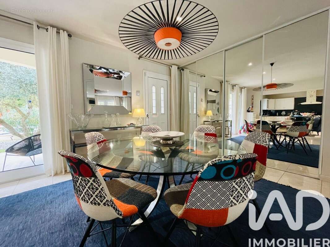 Photo 3 - Maison à ARCES