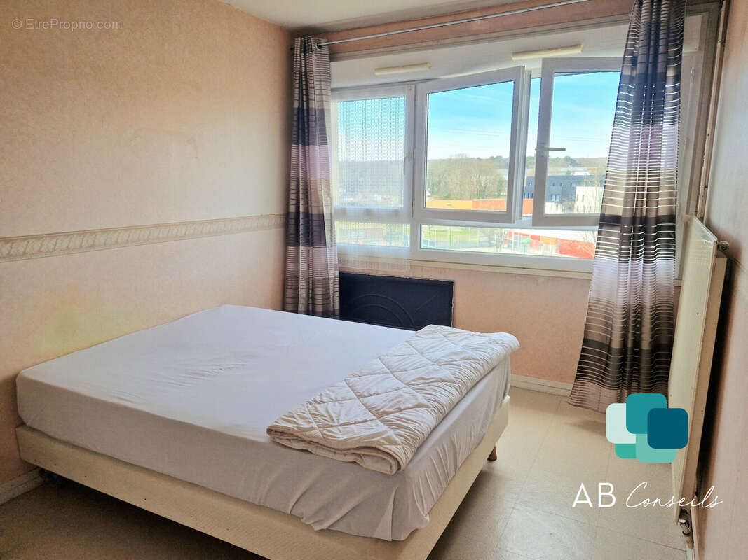 Appartement à SAINT-ETIENNE-DU-ROUVRAY