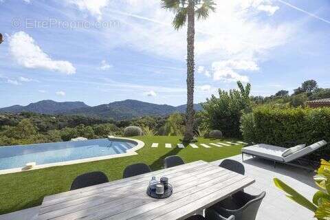 Maison à LES ADRETS-DE-L'ESTEREL