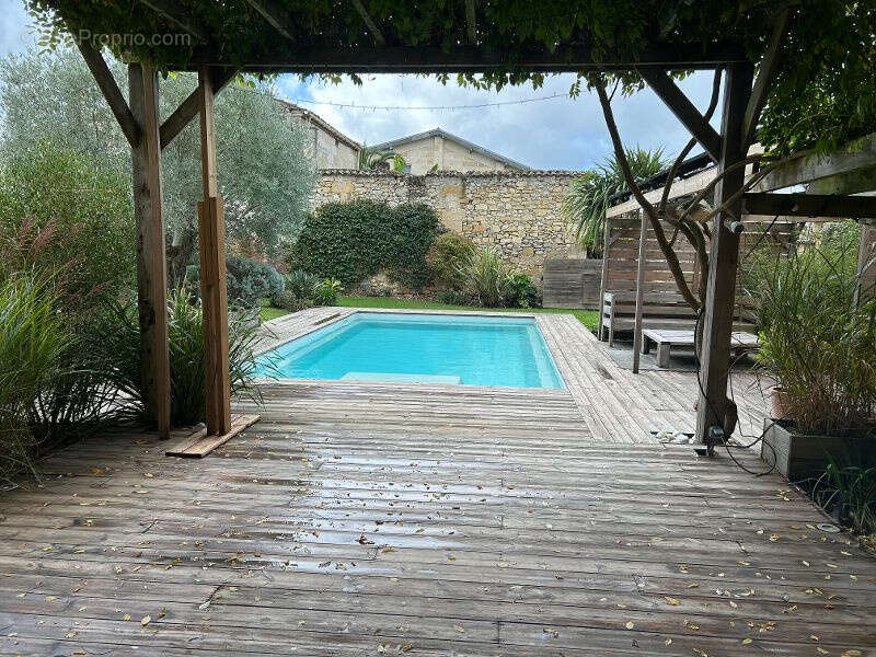 Maison à SAINT-ANDRE-DE-CUBZAC