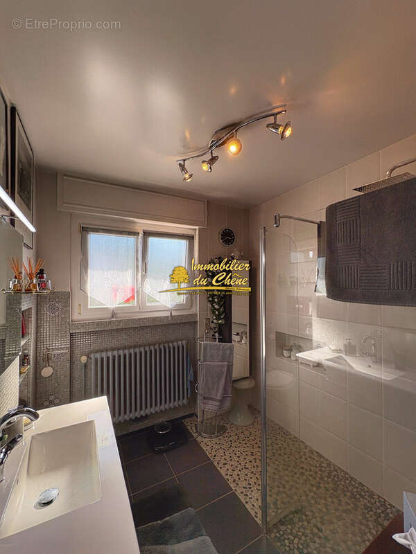 Maison à LUXEUIL-LES-BAINS