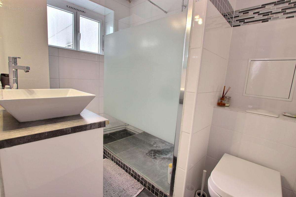 Appartement à COLOMBES