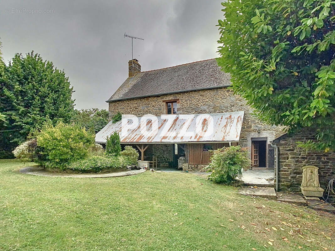 Maison à PLEINE-FOUGERES