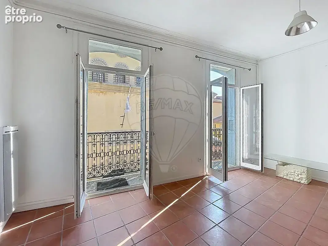 Immeuble 4 chambre(s) à vendre - photo 2