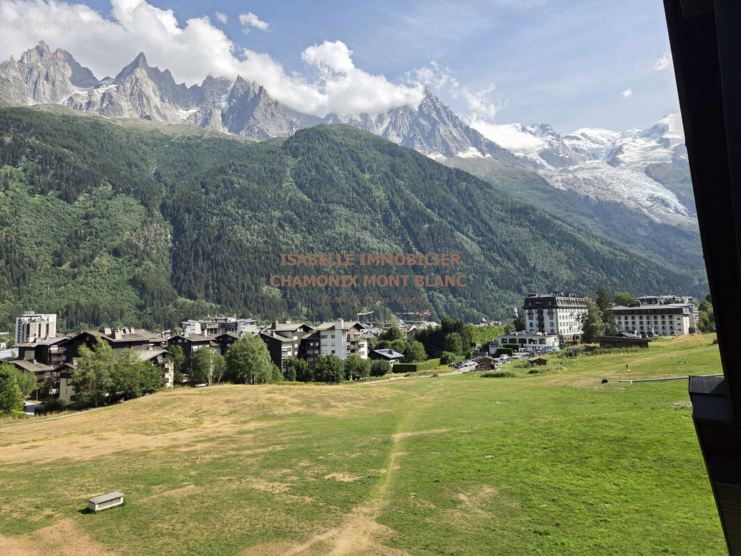 Appartement 53 m² à Chamonix-Mont-Blanc  - photo 4