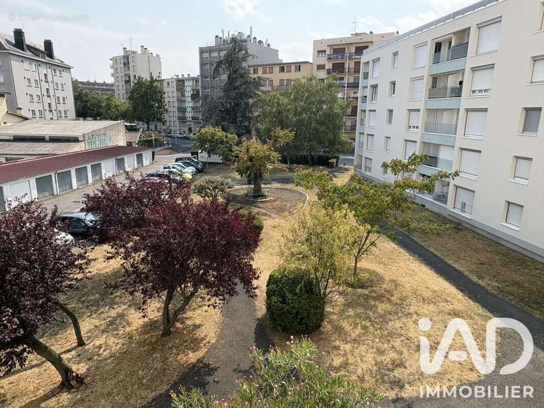 Appartement 67 m² à Tarbes  - photo 5
