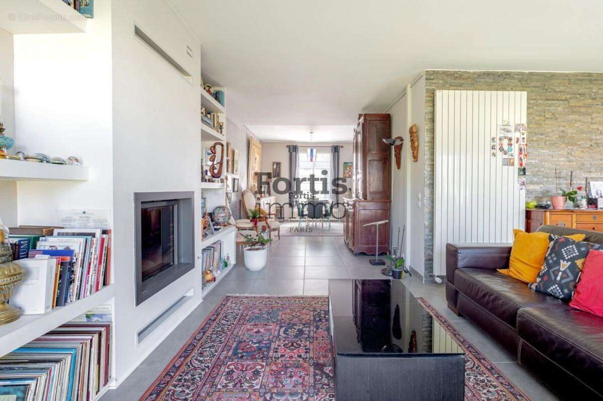 Maison à FONTENAY-SOUS-BOIS