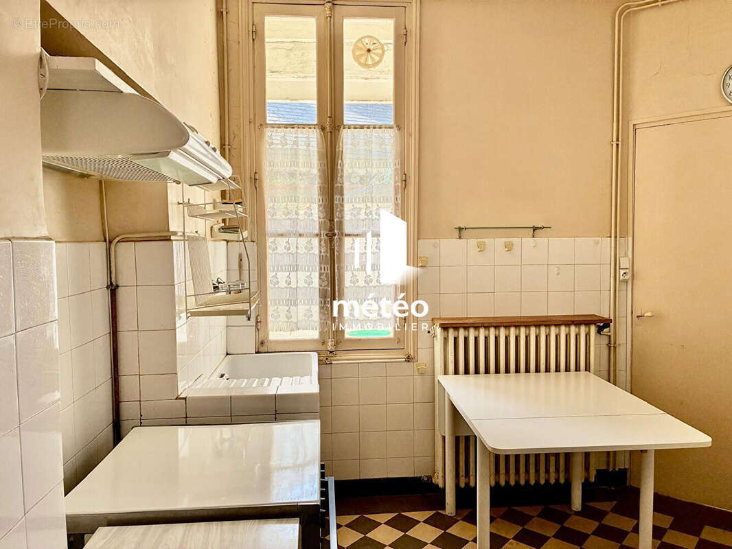 Centre ville des Sables maison 141.5 m2 - photo 10