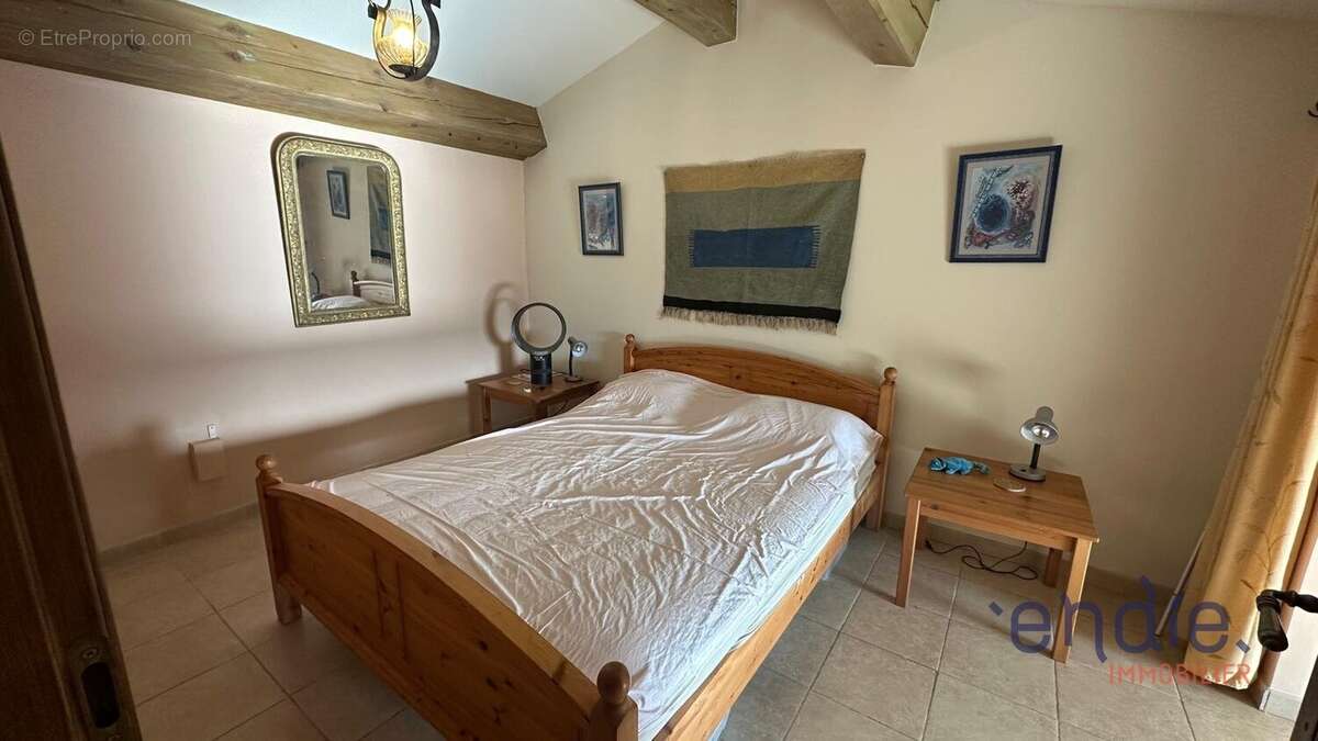 Maison à LORGUES