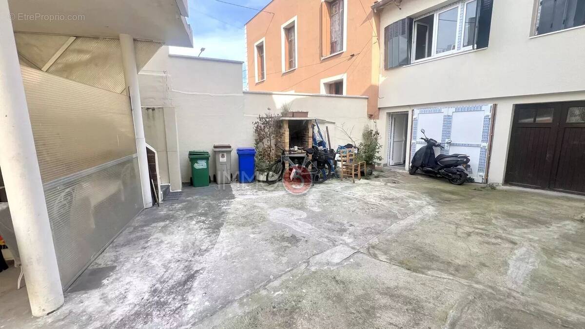 Appartement à LE RAINCY