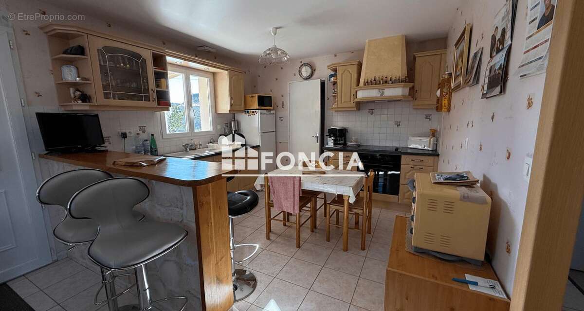 Maison à PARCAY-SUR-VIENNE