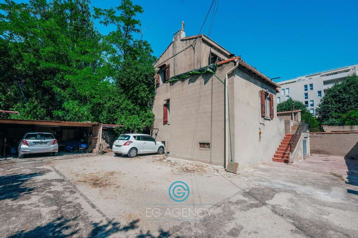 Maison à MARSEILLE-10E