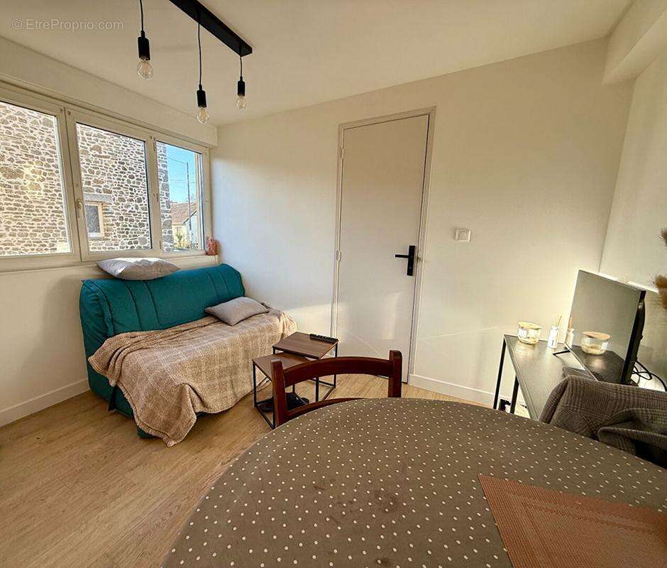 Appartement à SAINT-PAIR-SUR-MER