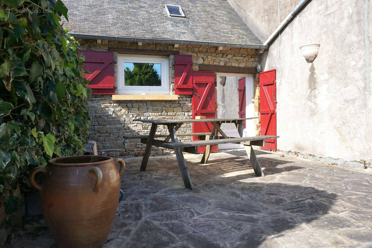 Maison à PLOURIVO
