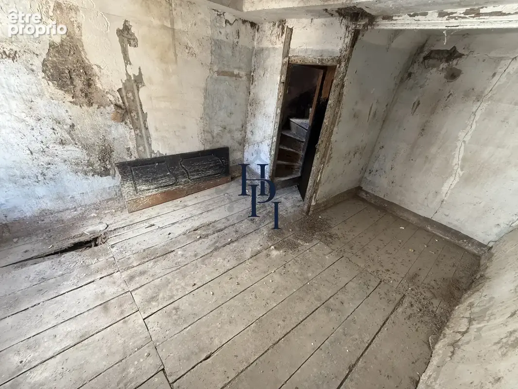 Vente maison de ville avec local à rénover Saint-Affrique - photo 8