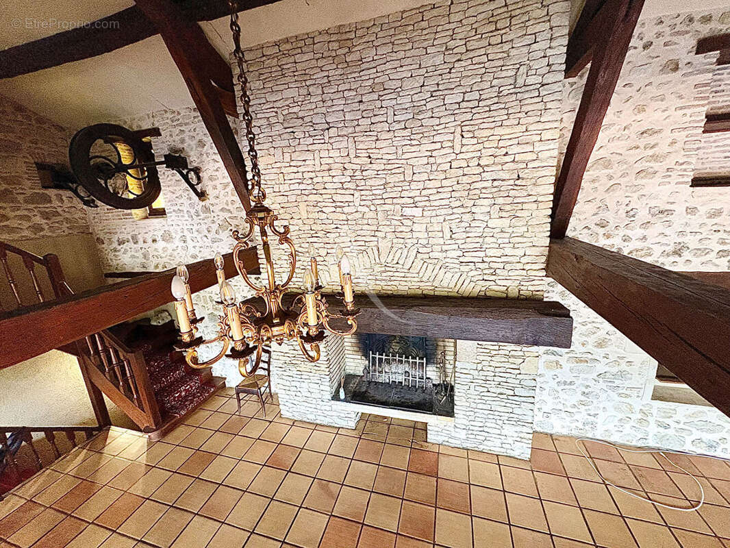 Maison Saulge 7 pièce(s) 291.61 m2 - photo 4