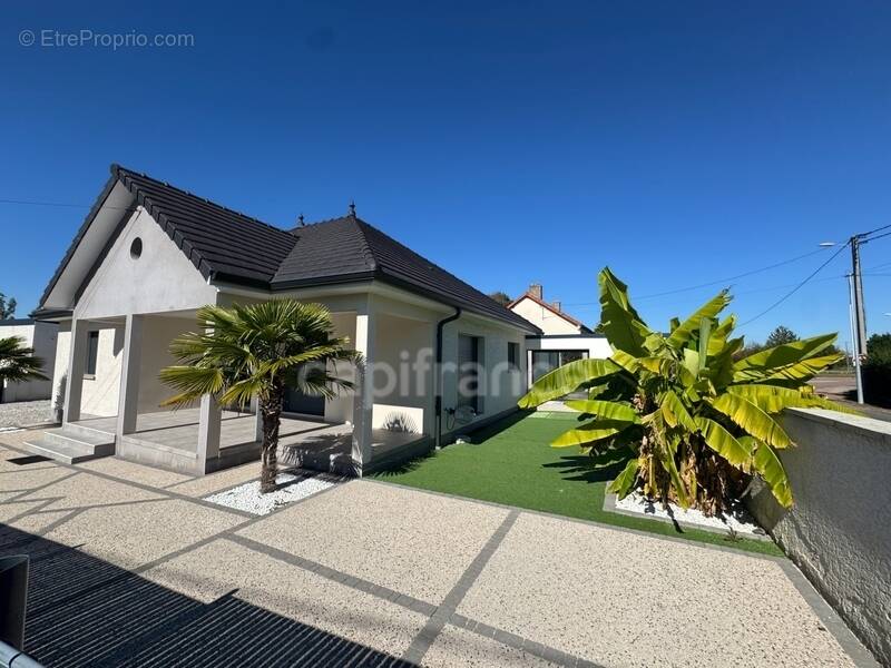 Maison à CIRY-LE-NOBLE