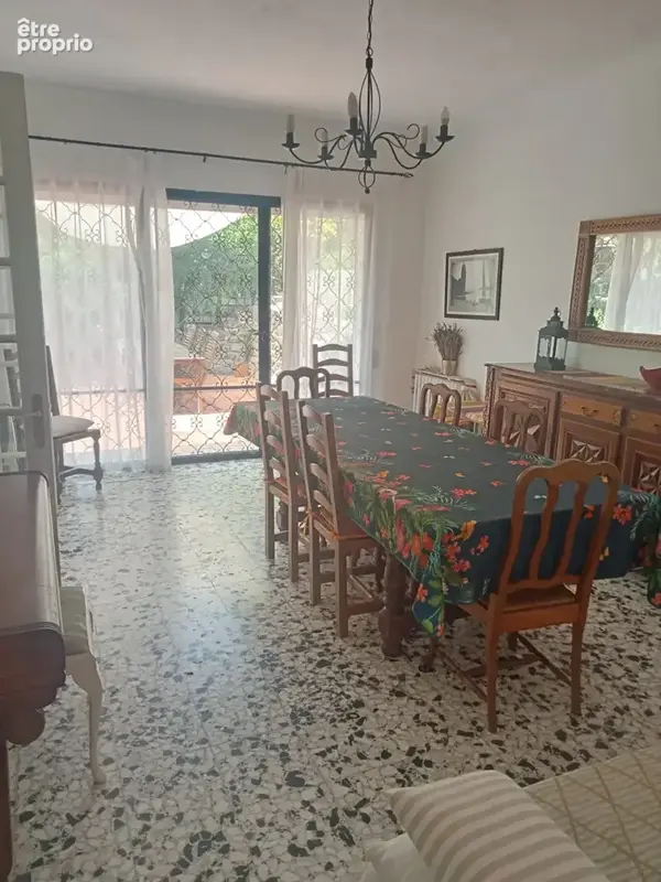 Joyau rare dans le sud de la France : maison avec appartement séparé, piscine chauffée et vaste terrain - photo 13