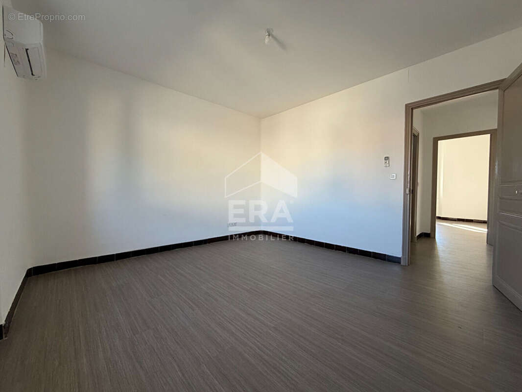 Maison 200m² à port-de-bouc - photo 5
