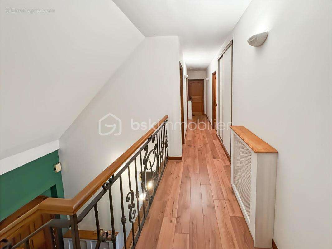 Maison à TREMBLAY-EN-FRANCE