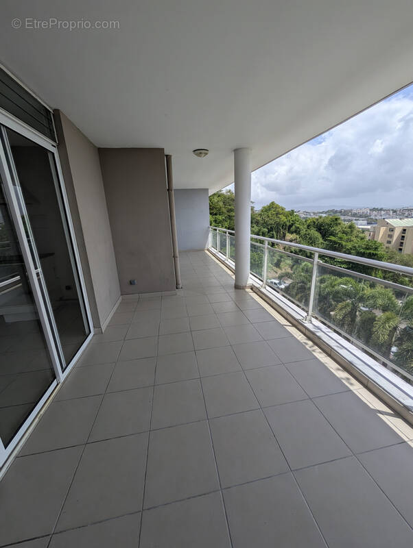 Appartement à FORT-DE-FRANCE