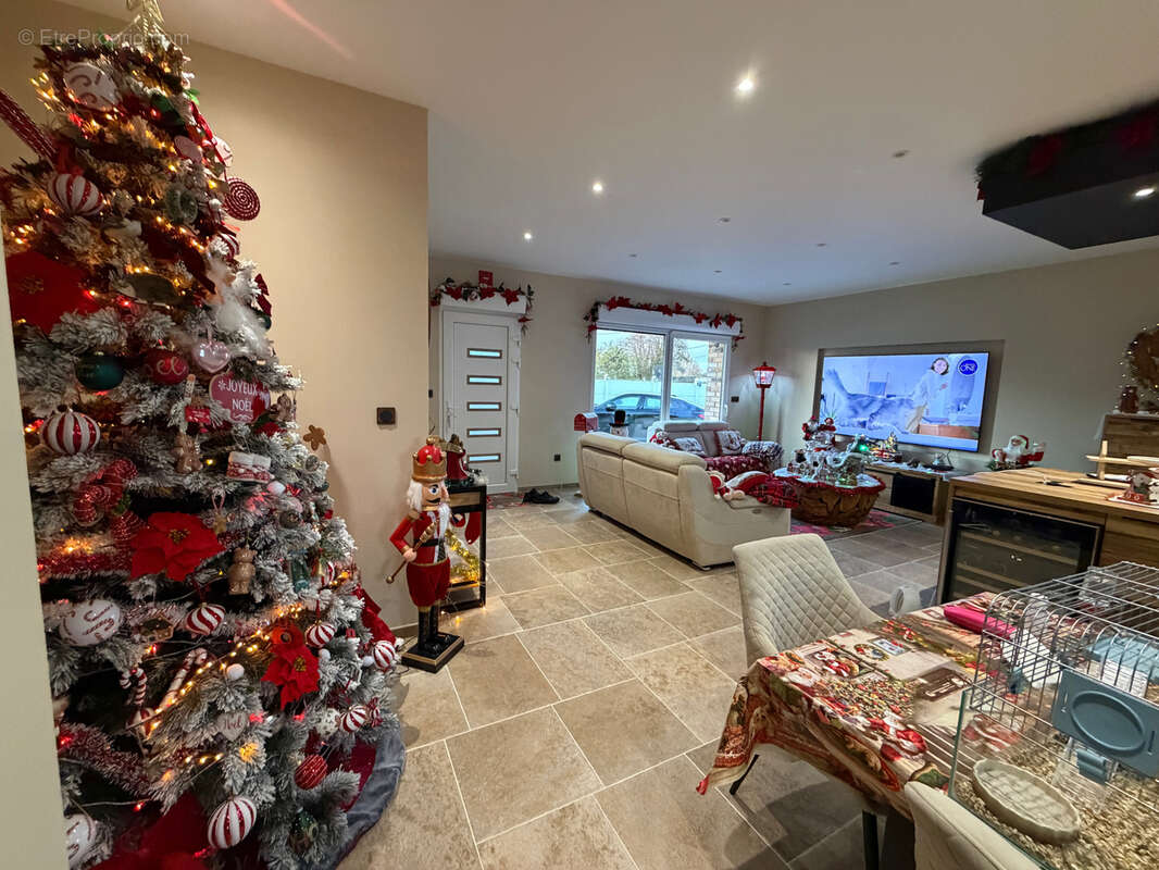 Maison à SAINT-AMAND-LES-EAUX