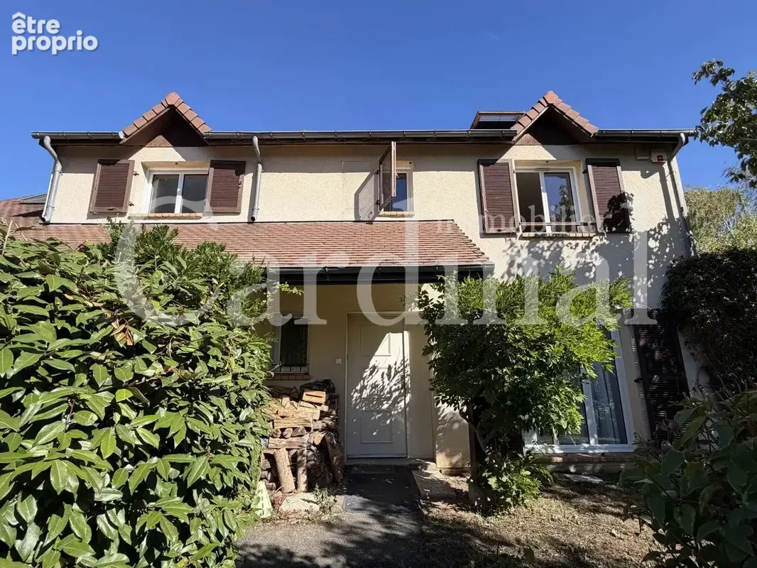 Une maison familiale 6 chambres et studio indépendant - photo 1