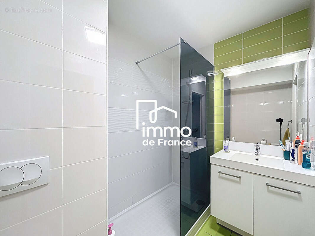 Appartement à PREVESSIN-MOENS