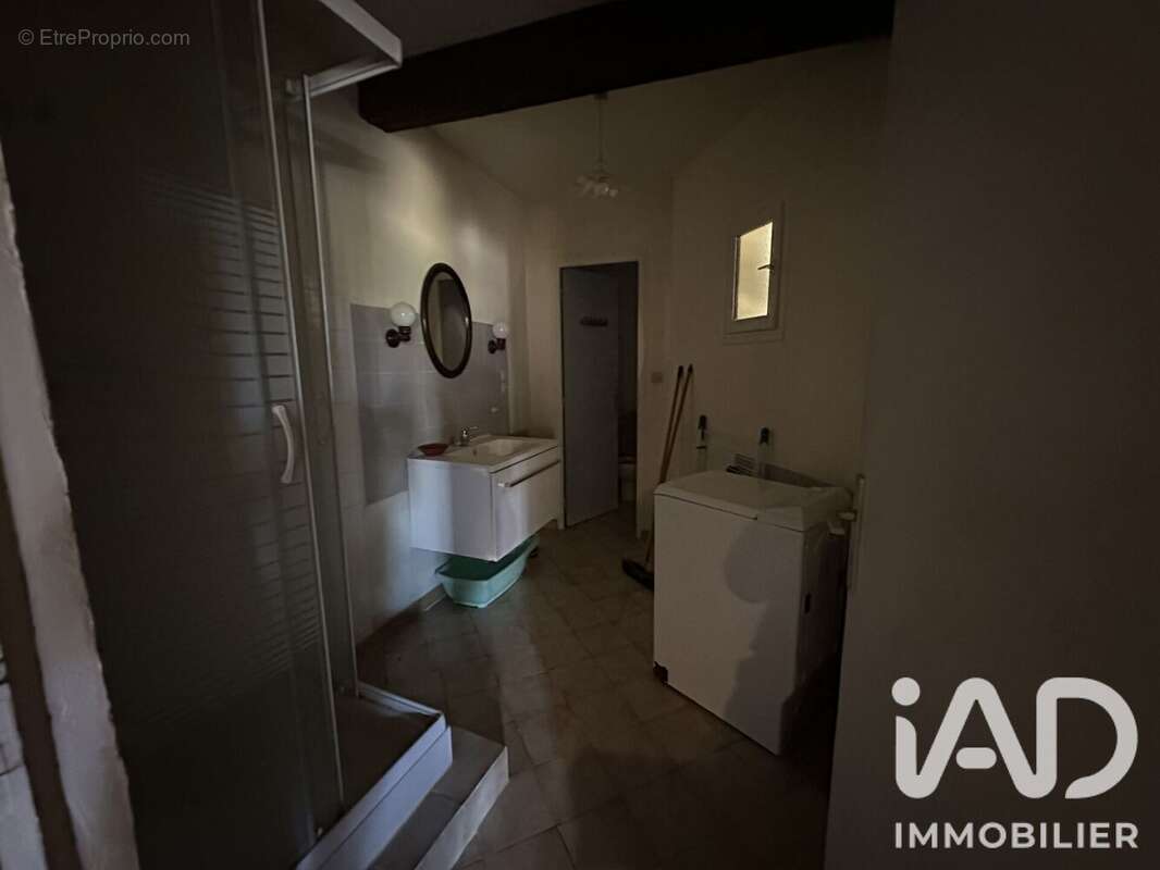 Maison 190 m² à Saint-Leon-Sur-Vezere  - photo 8