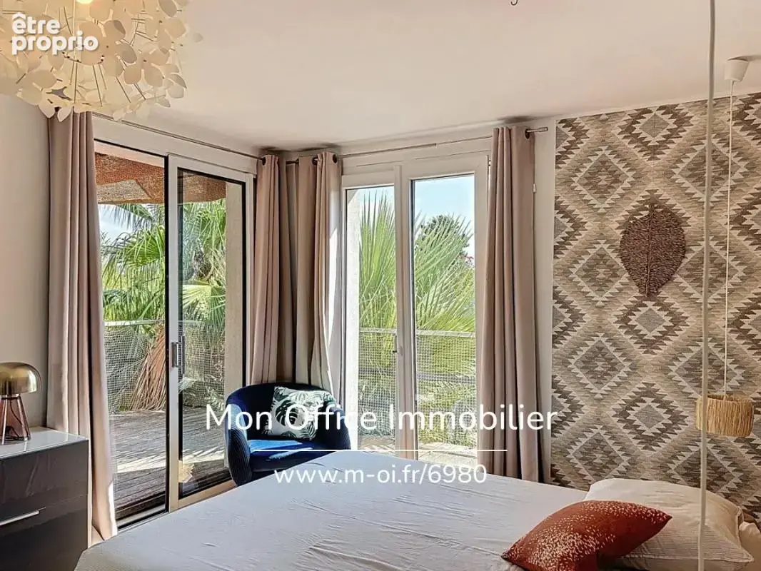 Référence : 6980-les - villa clé en main t5 proche centre et mer à cavalaire sur mer - photo 6