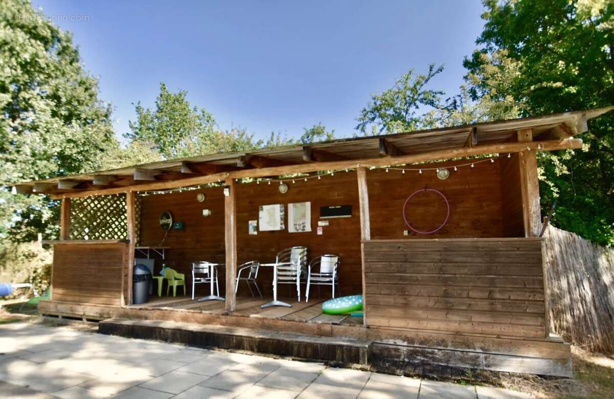Complexe de gîtes avec une ferme de 3 chambres et 3 gîtes avec piscine chauffée - photo 10
