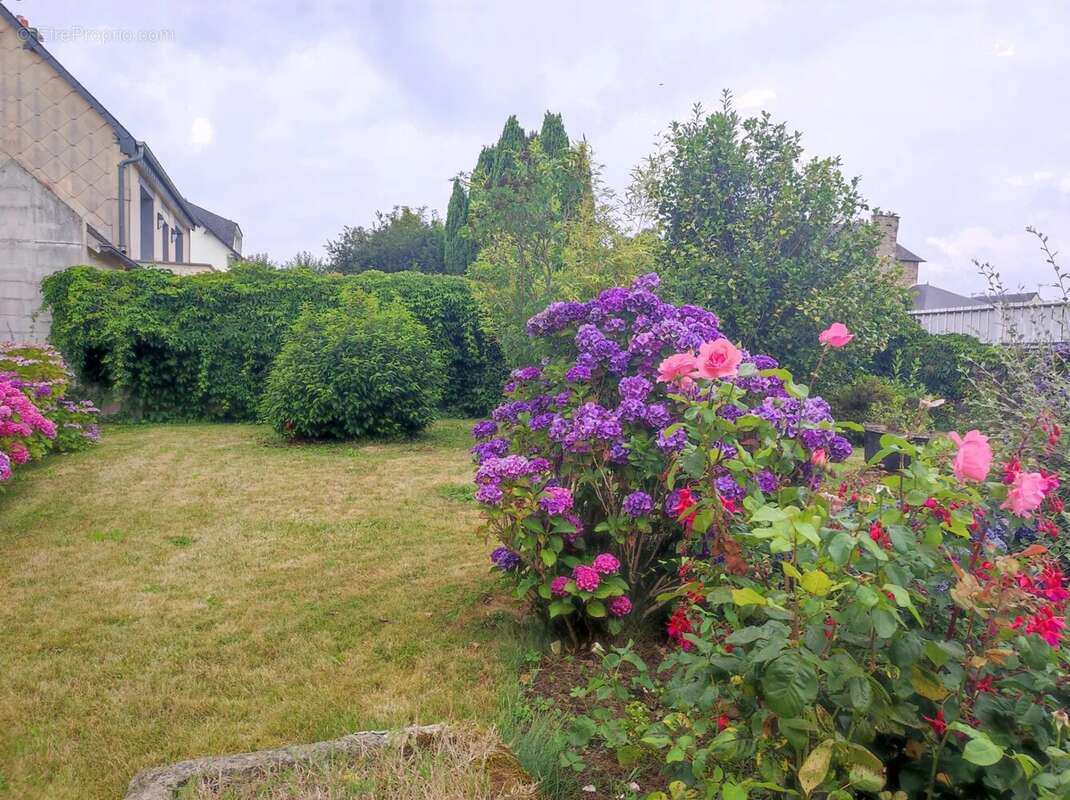 Maison à CHATELAUDREN