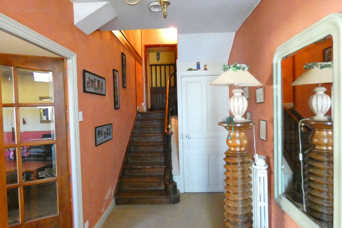 Maison à NAUCELLES