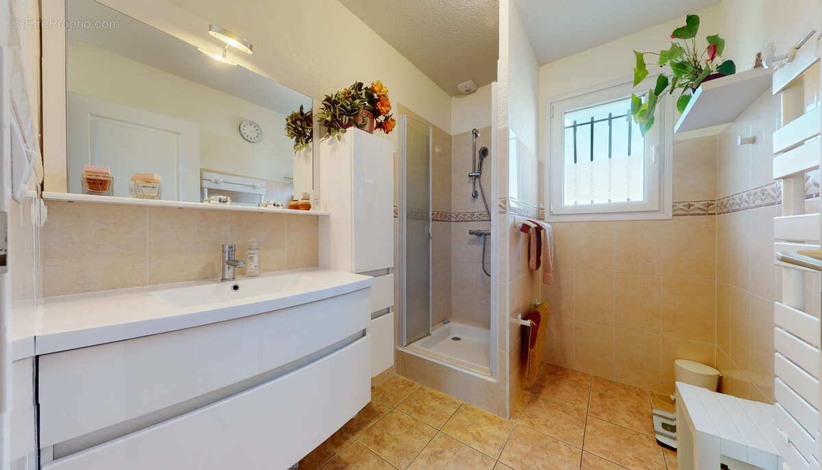 Maison Frejus 4 pièce(s) 102.46 m2 - photo 9