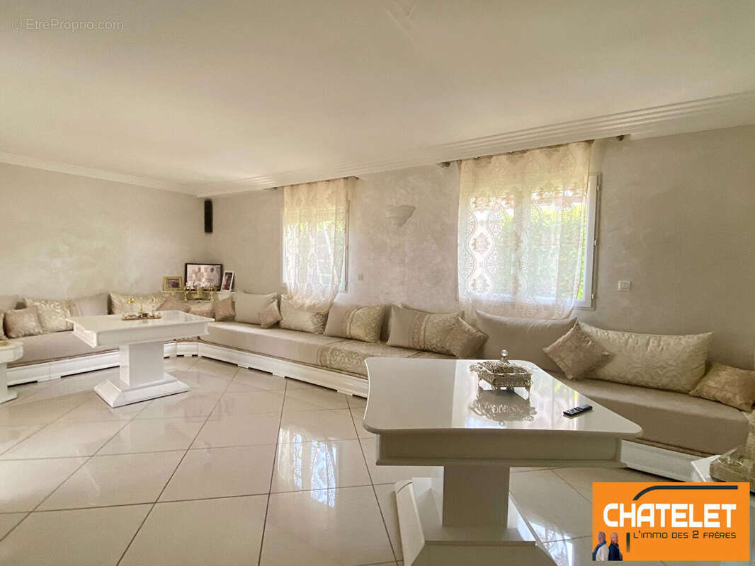 Maison à BOURG-EN-BRESSE