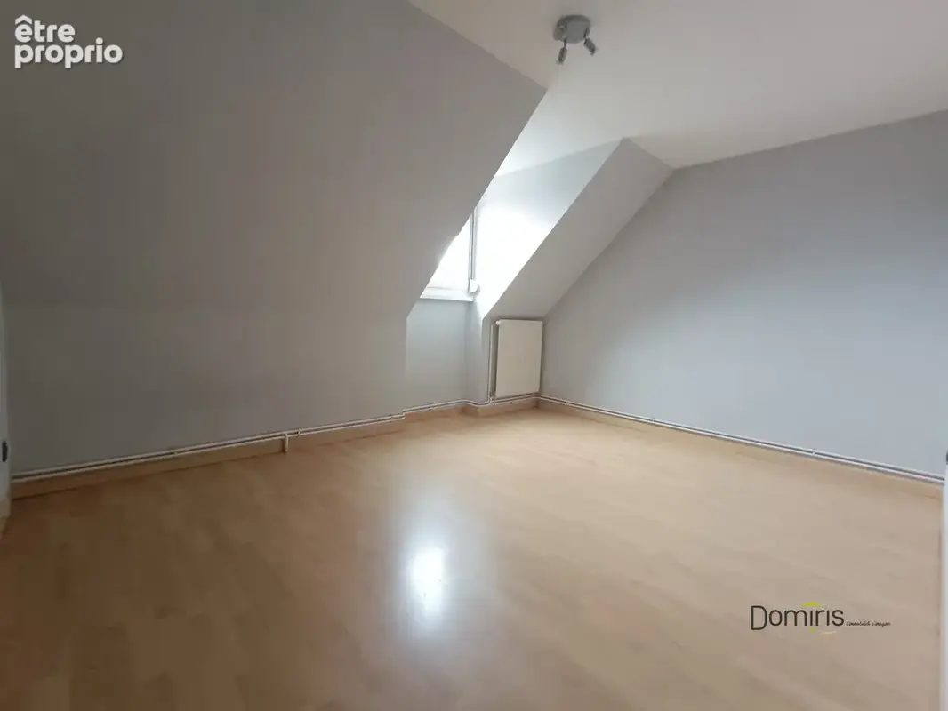 Maison 93 m² à Wattrelos  - photo 7
