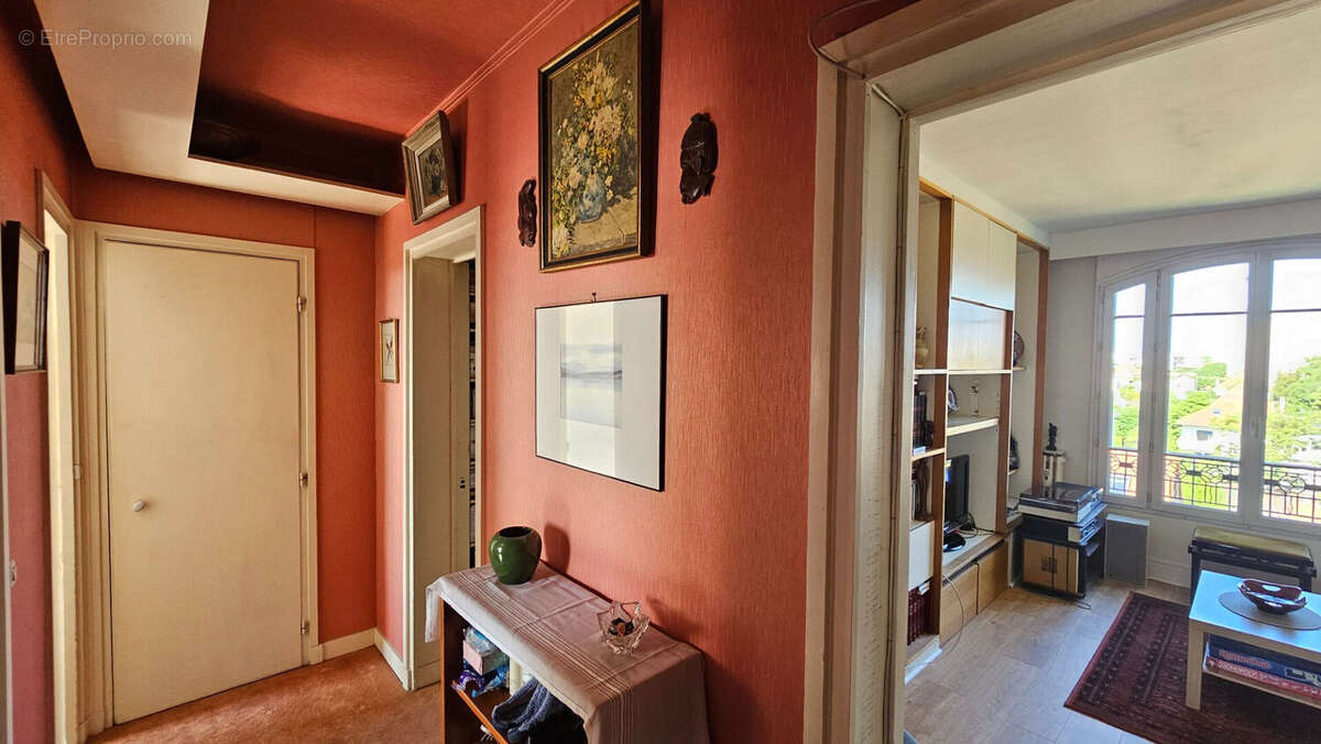 Appartement à SAINT-MAUR-DES-FOSSES
