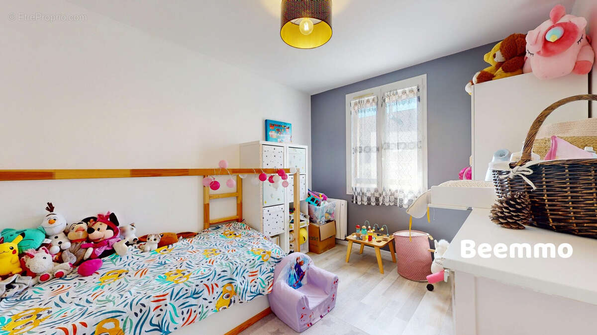 Maison à NEUILLY-PLAISANCE