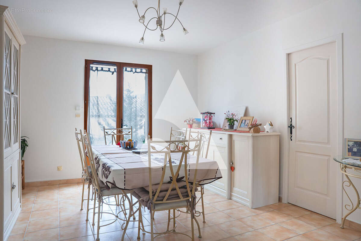 Maison à BRIGNOLES