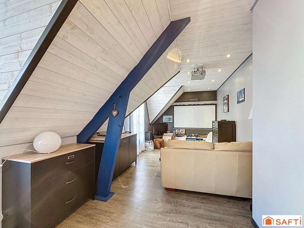 Photo 9 - Maison à PARON