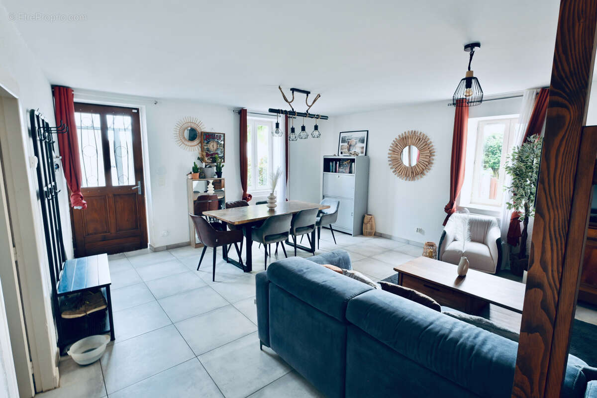 Maison à SARDON