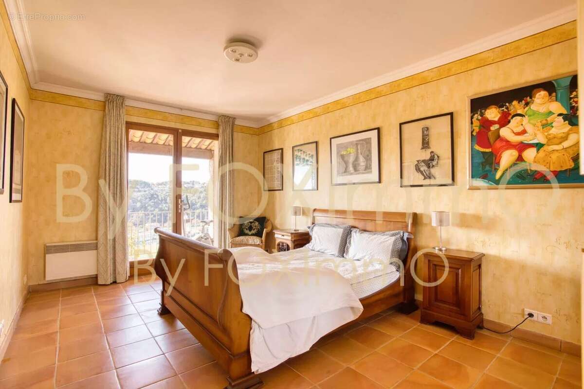 Maison à CAGNES-SUR-MER