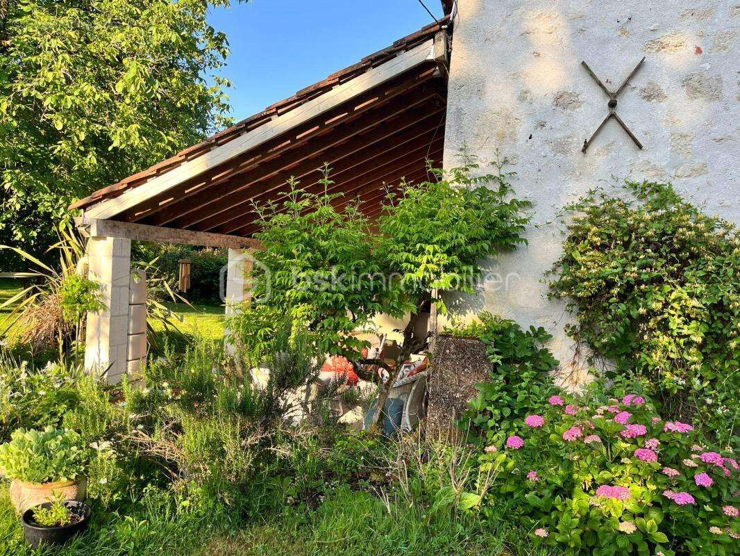 Maison en pierre + gite - etang- 2 piscines- parcelle 8745 m² -st pierre de clairac - photo 22