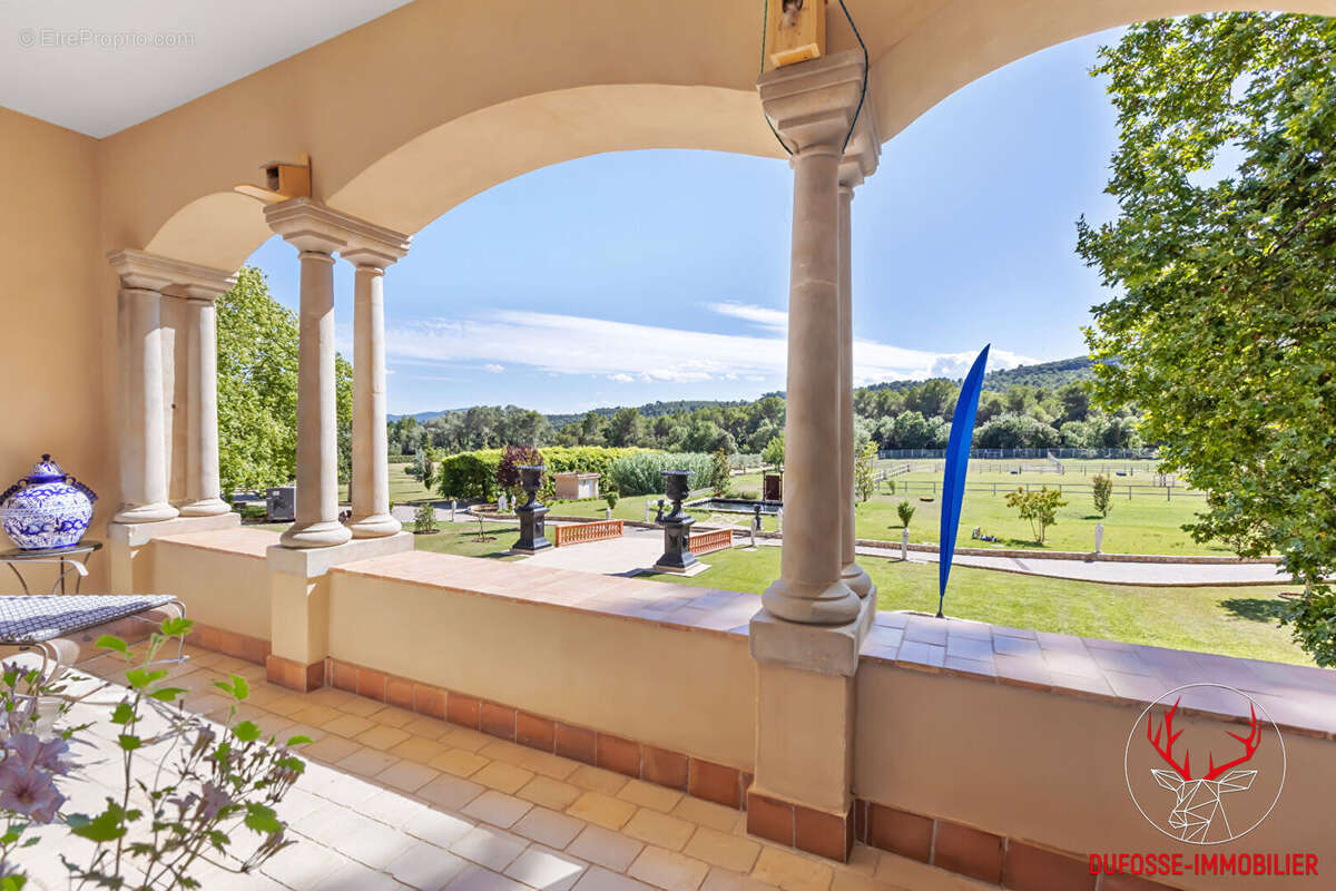 Maison à BARJOLS